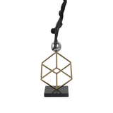 GYMNAST ON BALL & CUBE