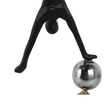 GYMNAST ON BALL & CUBE